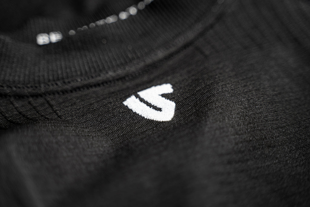 Under Shield® HERO SHORT SLEEVE LIGHT technical short-sleeved shirt